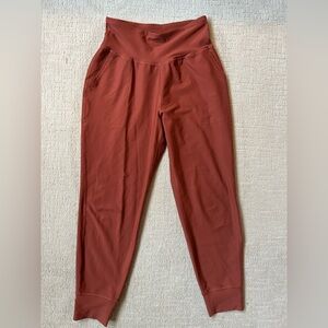 Old Navy elevate legging joggers medium